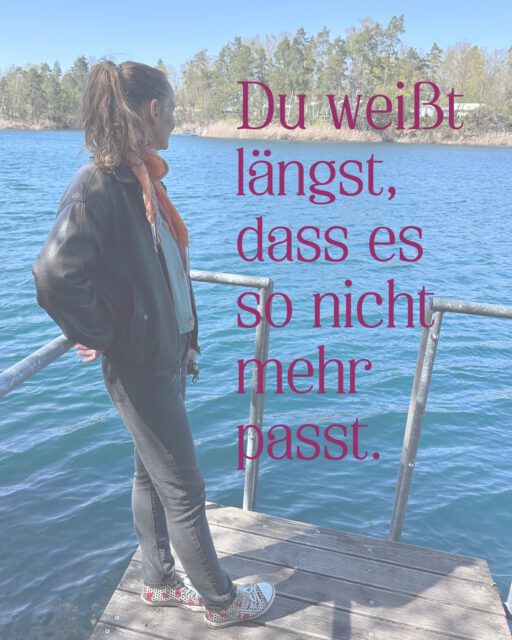 Du brauchst keinen perfekten Moment und auch nicht noch mehr Zeit.

Was du brauchst, ist Ehrlichkeit mit dir selbst: zu erkennen, wo du dich längst nicht mehr wohlfühlst. Wo du dich zurückhältst und über dich selbst hinweggehst.

Und genau da beginnt Veränderung.

Nicht, wenn du wartest. Sondern wenn du bereit bist hinzuschauen.

Ich begleite seit vielen Jahren Menschen darin, genau das zu tun: einen Weg zu gehen, der sich wirklich stimmig anfühlt. Geh den ersten Schritt und du wirst schnell merken, wie befreiend und erfüllend das ist.

Bist du bereit? Dann schreibe mir!

Alles Liebe, Claudia 🩷

#persönlichkeitsentfaltung #innerearbeit #transformation #traumaheilung #magiedeslebens
